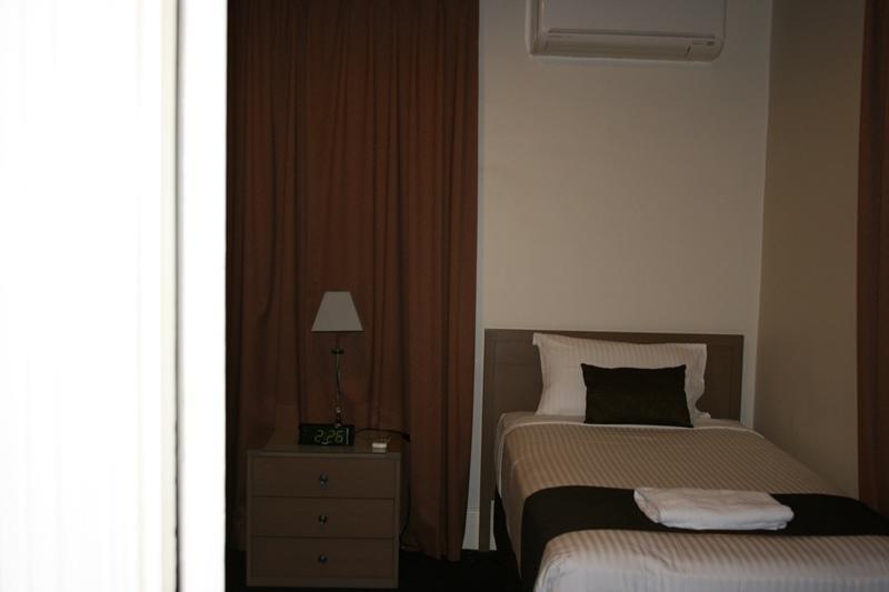 Noah'S Mid City Motor Inn Muswellbrook Szoba fotó