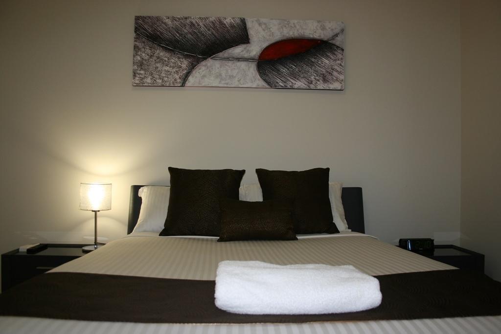 Noah'S Mid City Motor Inn Muswellbrook Szoba fotó
